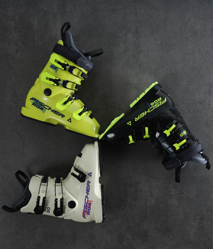 1-3_block_3cards_boots-kids-25l26_2-3_686x800